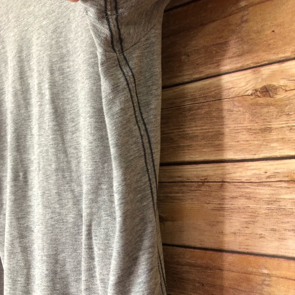 Life is Good “Sea” Appliqué Gray Short Sleeve Tee Beach Ocean Resort Casual - Picture 5 of 6